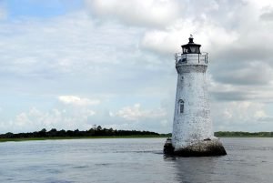 Follow our lighthouse to discover the best neighborhoods in Savannah