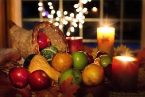 Food on a Thanksgiving table