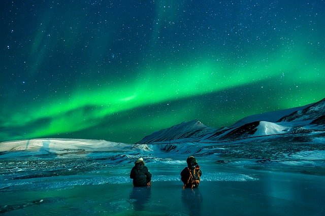 Northern lights - see them after long distance movers Alaska take you to your new home.