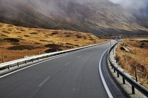 an autumn road