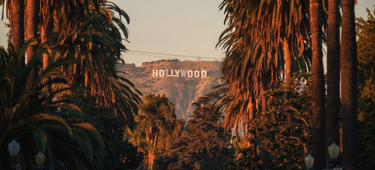 a picture of the Hollywood sign -reasons why people are moving out of California 