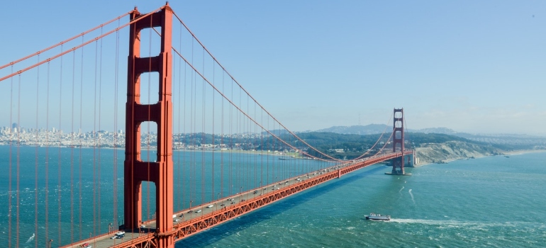 an image of the bridge in San Francisco