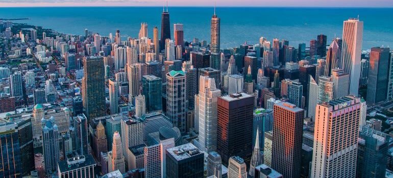 Chicago as one of the top places for families in Illinois